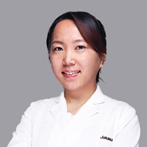 延巍巍